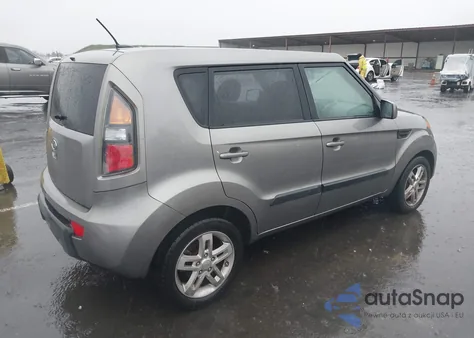 2011 Kia Soul + from USA, damaged, VIN KNDJT2A20B7214083